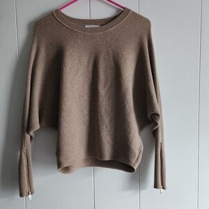 ‼️ 3/$10 ‼️ Carmen Marc Valvo Taupe Women's Sweater